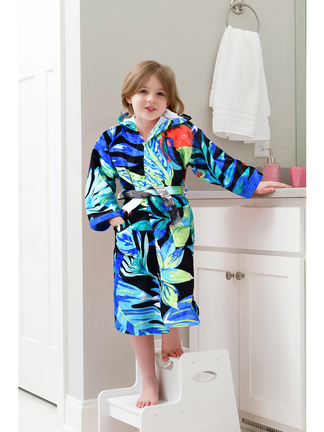 100% Pure Velour Kid’s Hooded Bathrobe – Levi