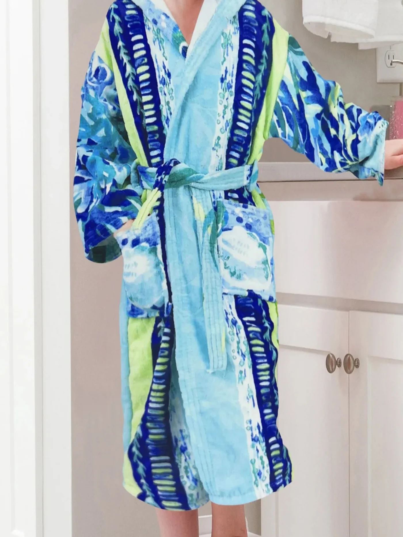 100% Pure Velour Kid’s Hooded Bathrobe – Lucas - Image 2