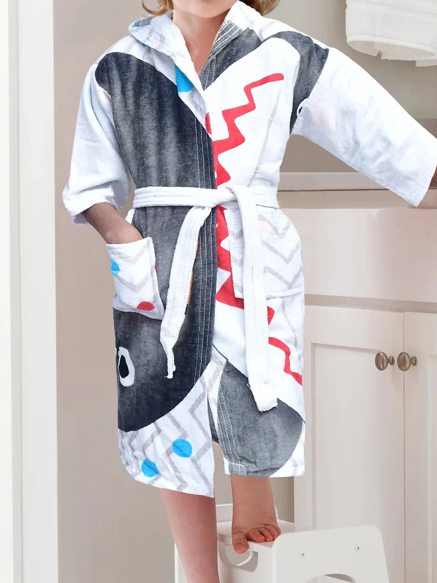 100% Pure Velour Kid’s Hooded Bathrobe – Oliver - Image 2