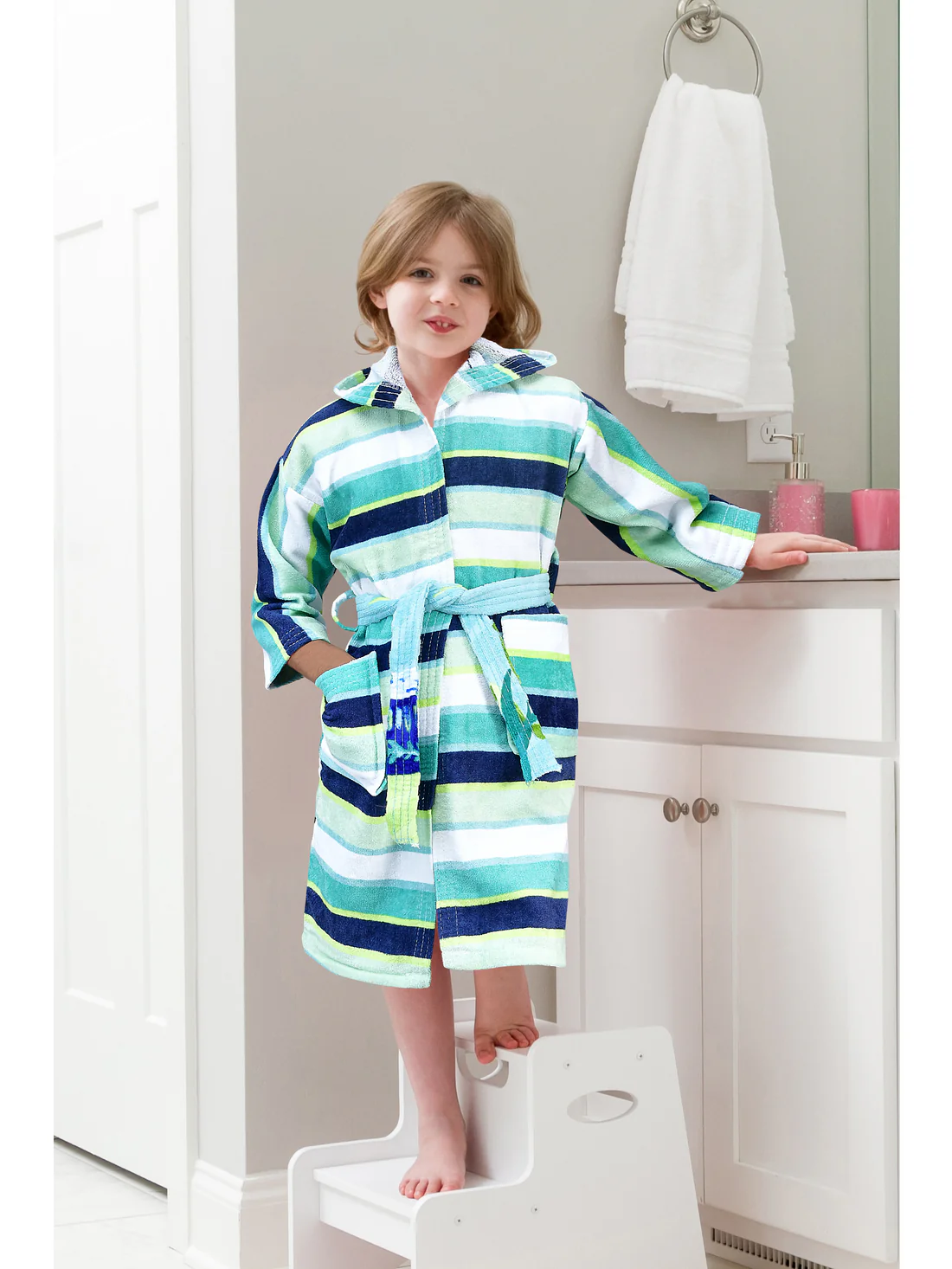 100% Pure Velour Kid’s Hooded Bathrobe – Asher