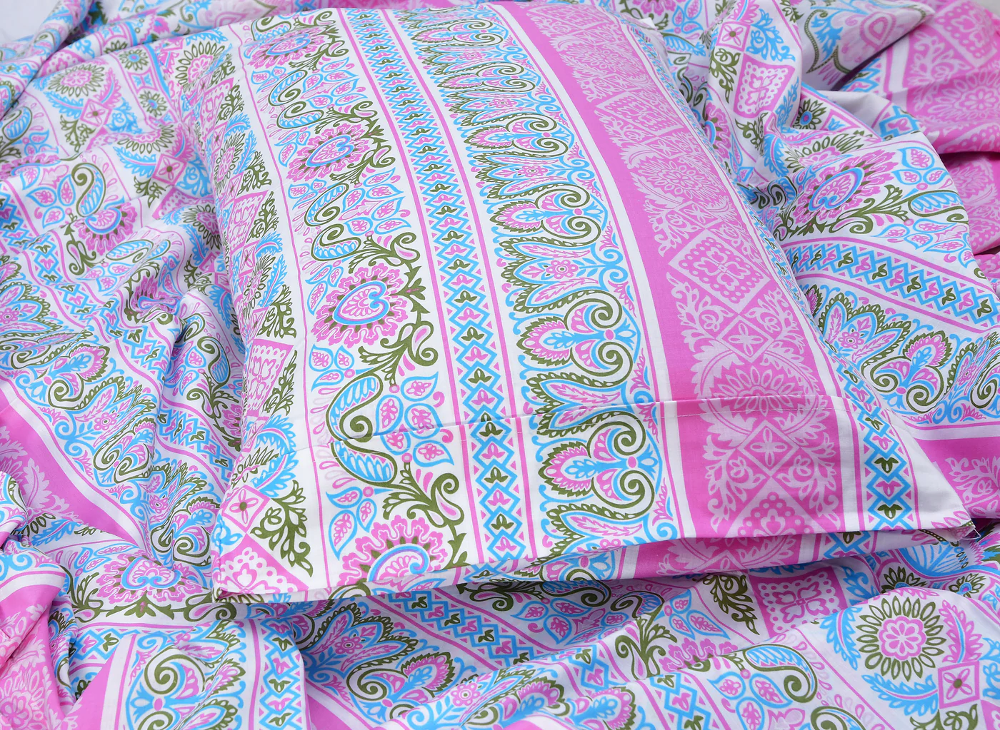 4 Pcs Printed Quilt Cover – Raina - Image 3