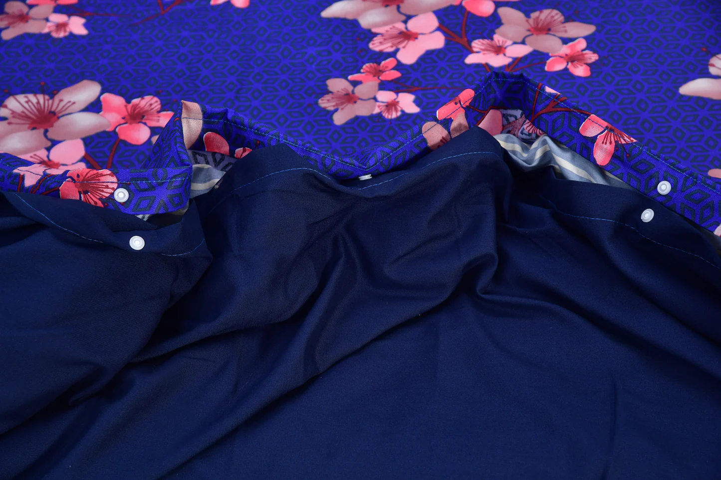 3 Pcs Printed Quilt Cover - Realis - Image 3