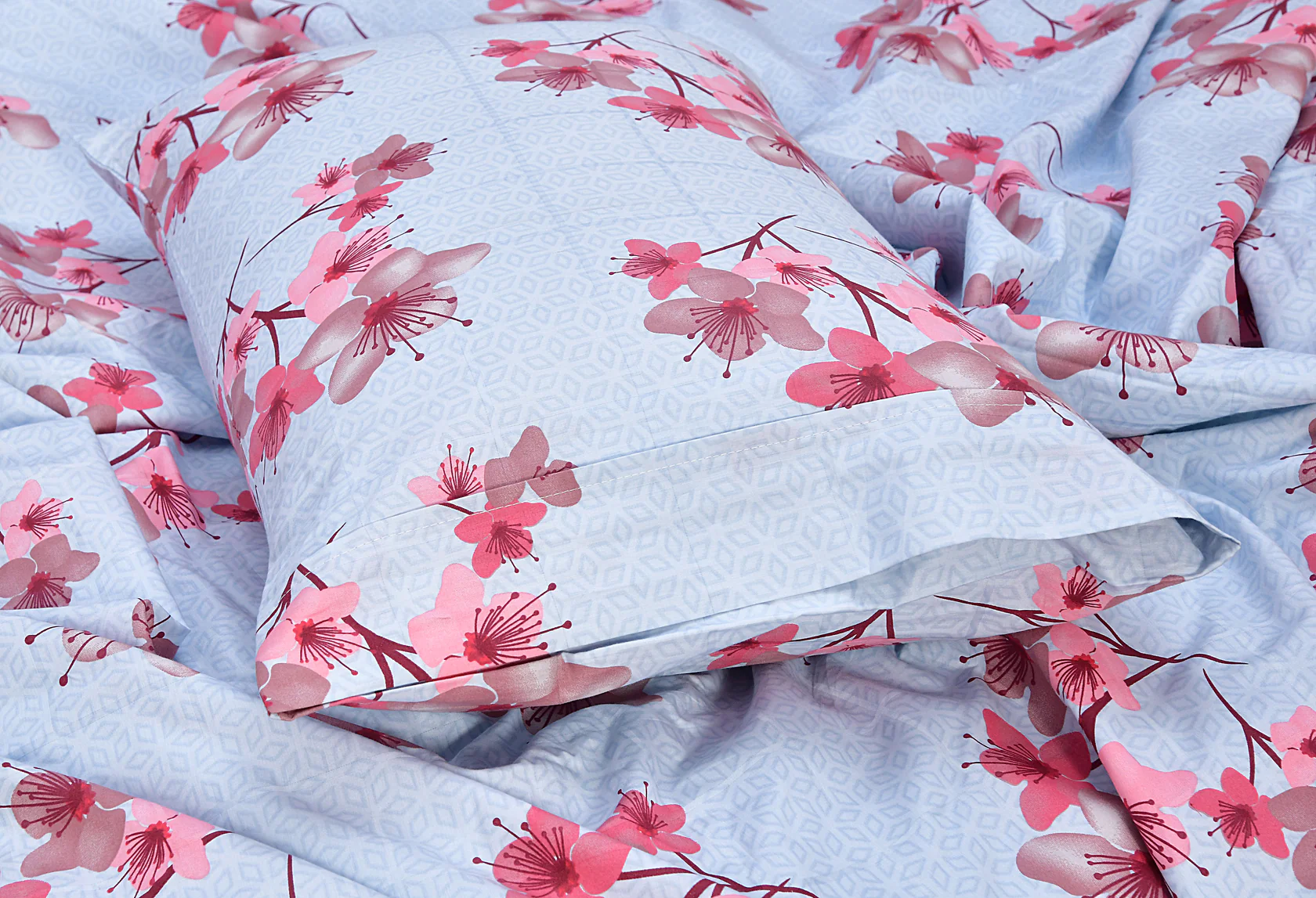 4 Pcs Printed Quilt Cover – Realistick - Image 3