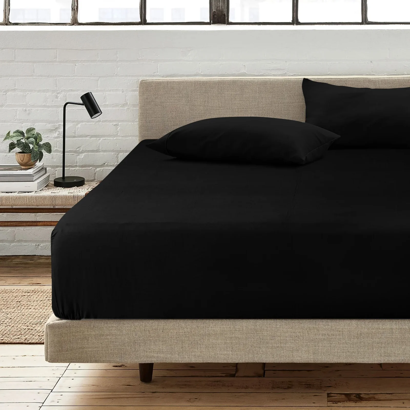 1000TC Ultra SOFT FITTED Sheet - Black - Image 2